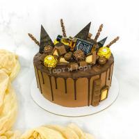 Торт с шоколадками и бутылочкой Джек Дэниелс