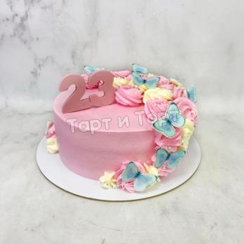 Розовый торт для девушки