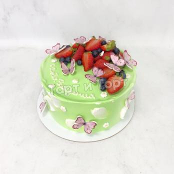 Торт с ягодами девушке