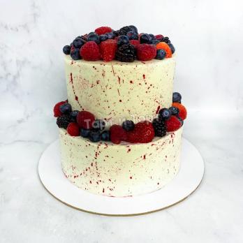 свадебный торт с ягодами