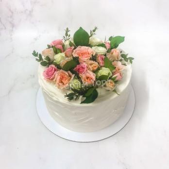 торт с цветами
